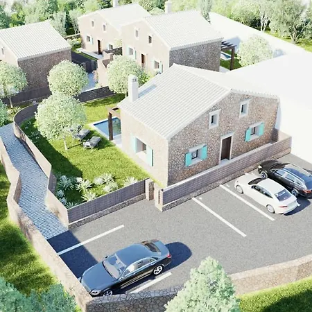 Newly Built Stone With Private Swimming Pools And Gardens - The Four Counts Vilă *