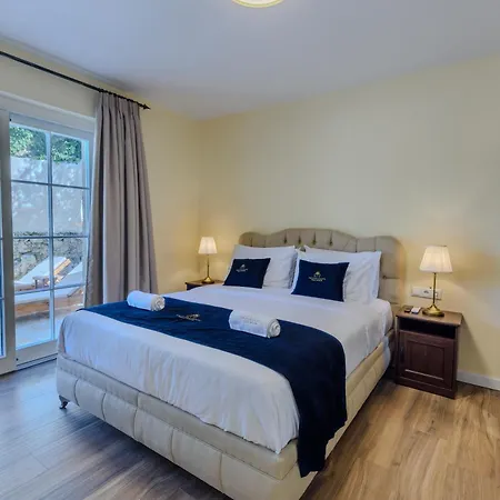 Newly Built Stone With Private Swimming Pools And Gardens - The Four Counts Villa Liapades