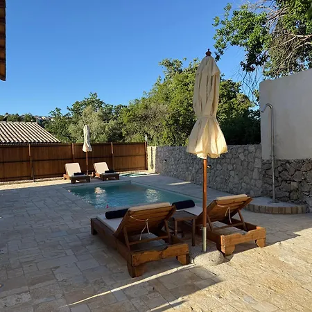 Villa Newly Built Stone With Private Swimming Pools And Gardens - The Four Counts Liapades
