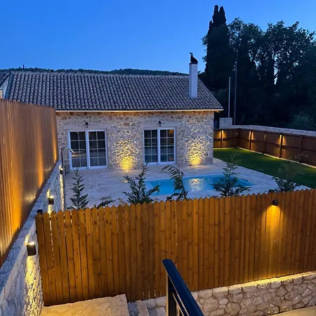 Villa Newly Built Stone With Private Swimming Pools And Gardens - The Four Counts Liapades