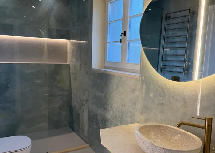 Villa Newly Built Stone With Private Swimming Pools And Gardens - The Four Counts *